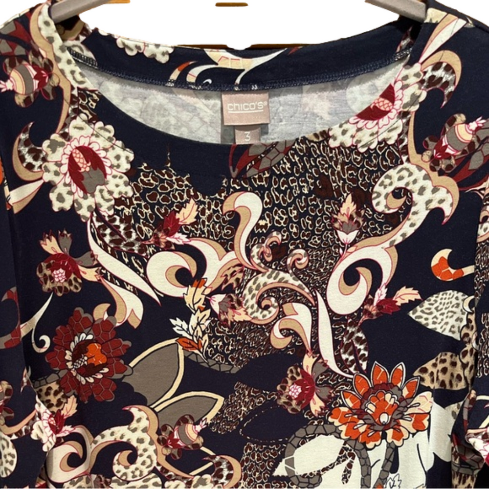 Chico's Navy and Red Floral Blouse Size 3/XL - Picture 4 of 7